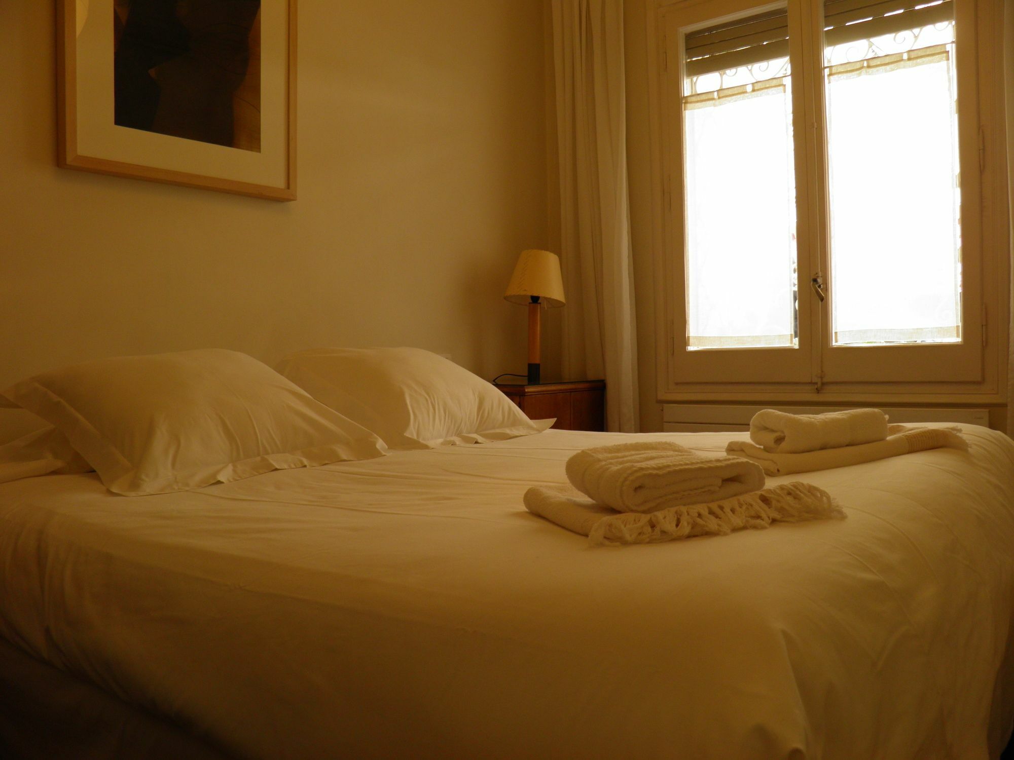 Suitur Courtyard Apartment 巴塞罗那 外观 照片